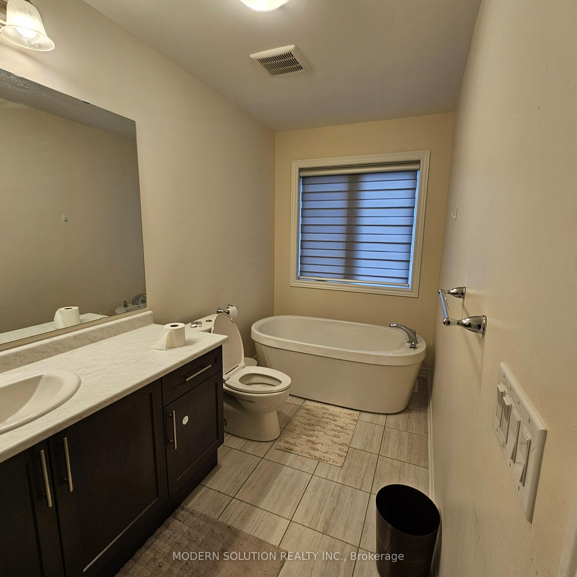 Photo 27 of 23 Gloria Street, Kitchener, Huron Park — HOMEH