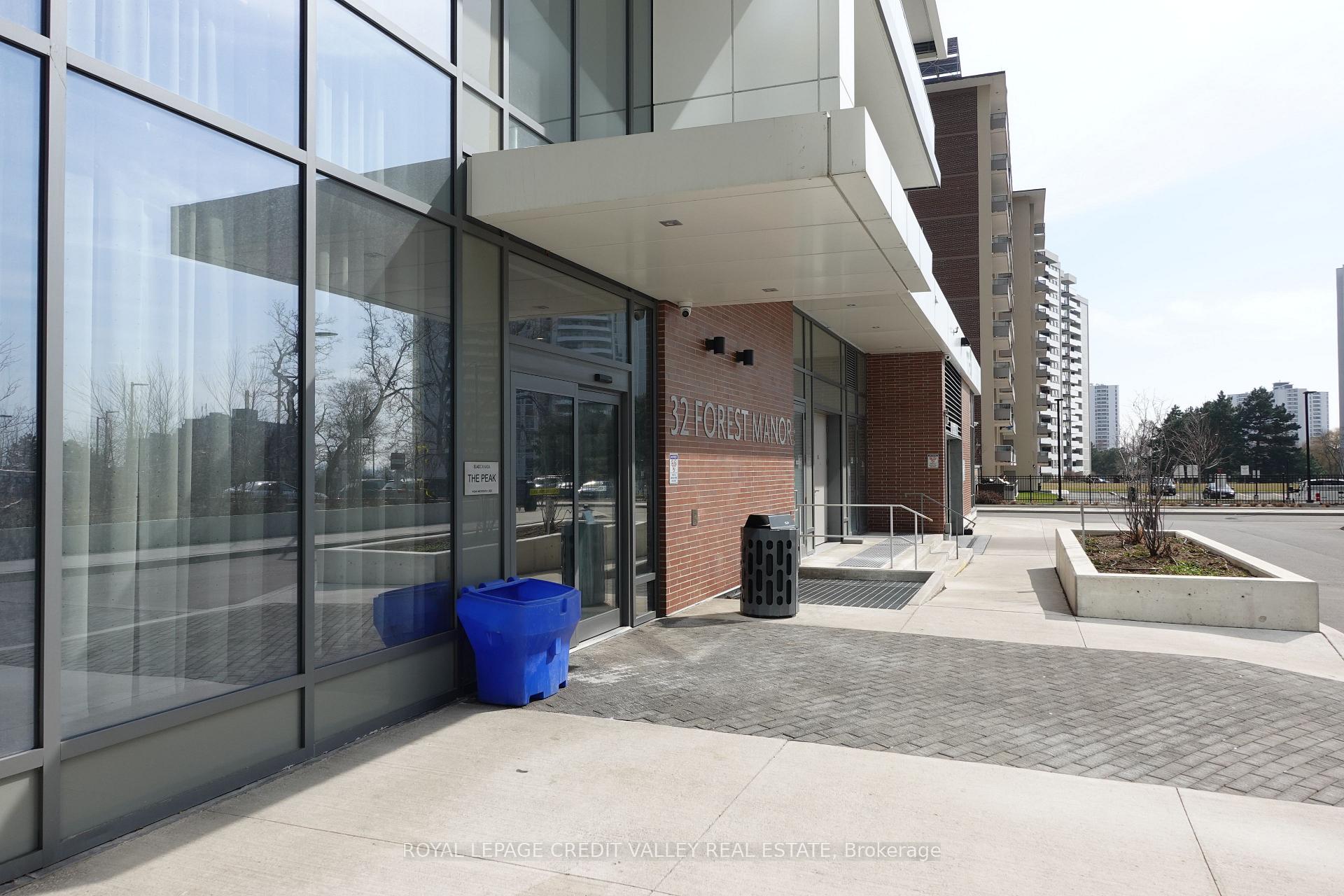 Photo 3 of Unit 401, 32 Forest Manor Road, North York, Henry Farm — HOMEH