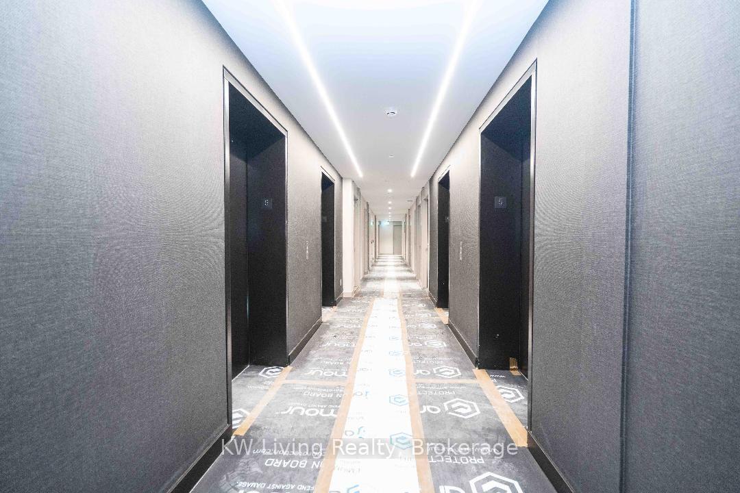Photo 4 of Unit 523, 400 King Street W, Toronto, Waterfront Communities — HOMEH