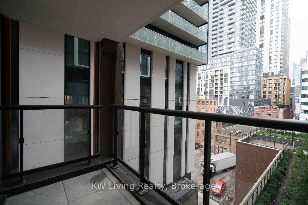 Photo 22 of Unit 523, 400 King Street W, Toronto, Waterfront Communities — HOMEH