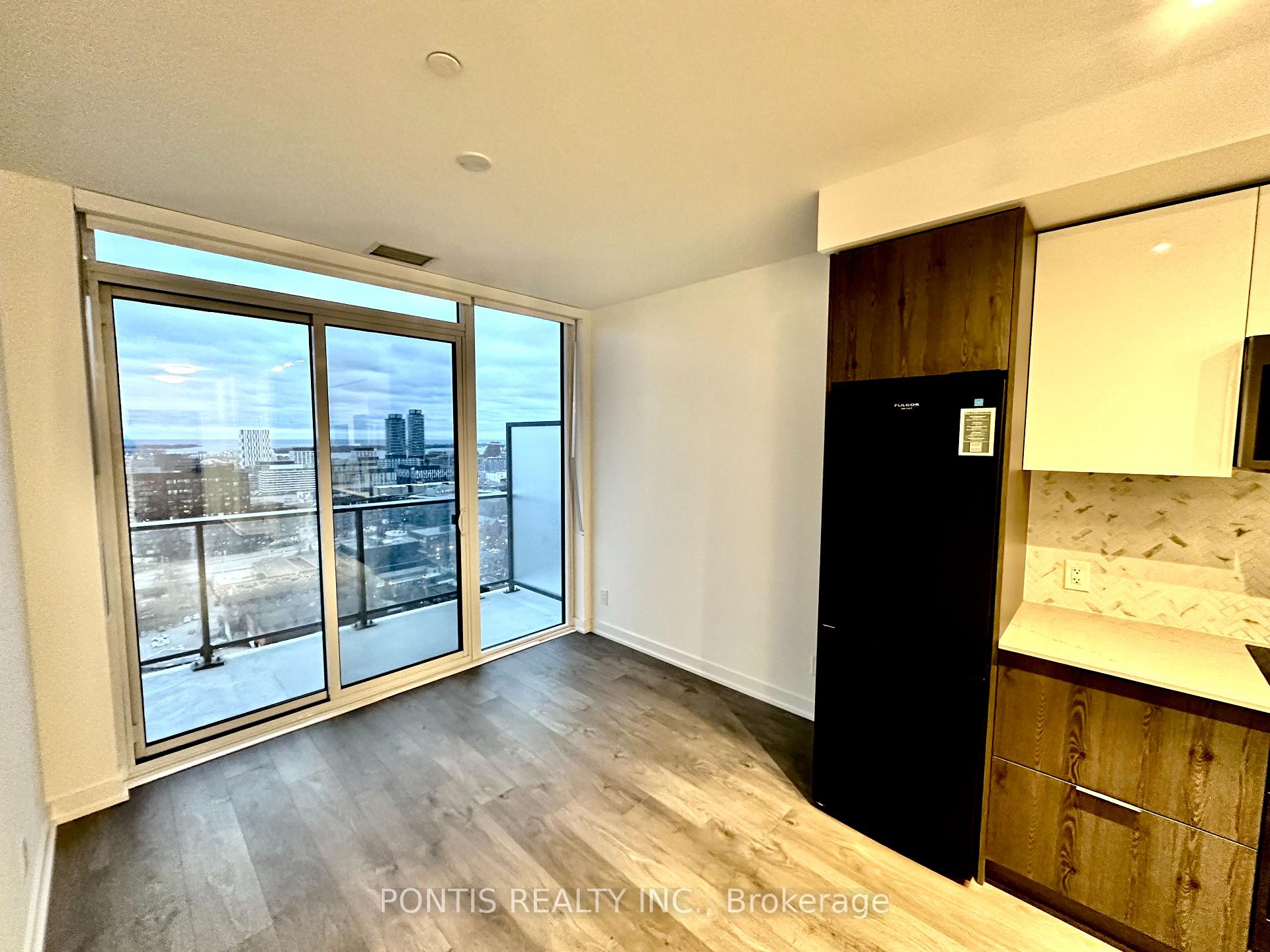 Photo 2 of Unit 2303, 5 Defries Street, Toronto, Regent Park — HOMEH