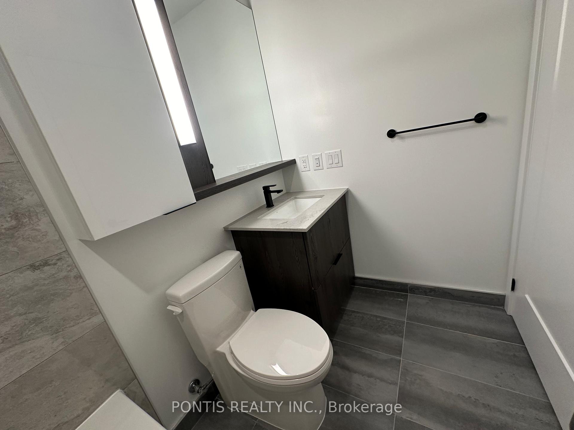 Photo 11 of Unit 2303, 5 Defries Street, Toronto, Regent Park — HOMEH