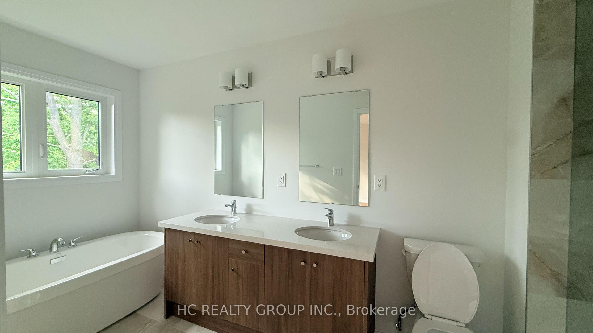 Photo 7 of 16 Anna Russell Way, Markham, Unionville — HOMEH