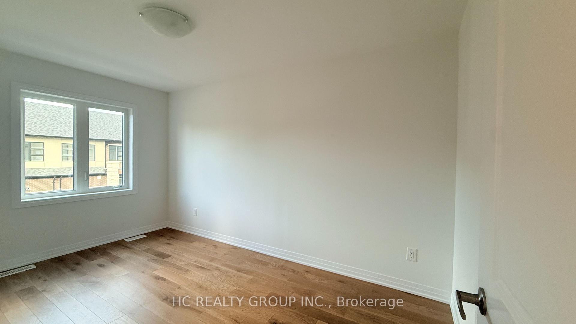 Photo 11 of 16 Anna Russell Way, Markham, Unionville — HOMEH