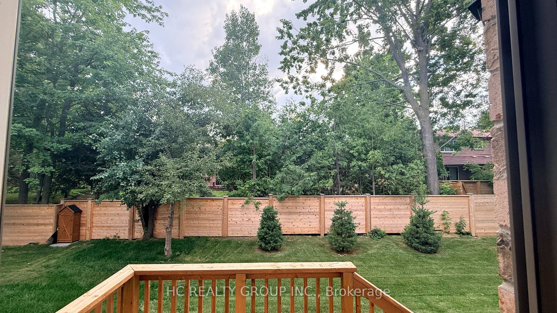 Photo 15 of 16 Anna Russell Way, Markham, Unionville — HOMEH