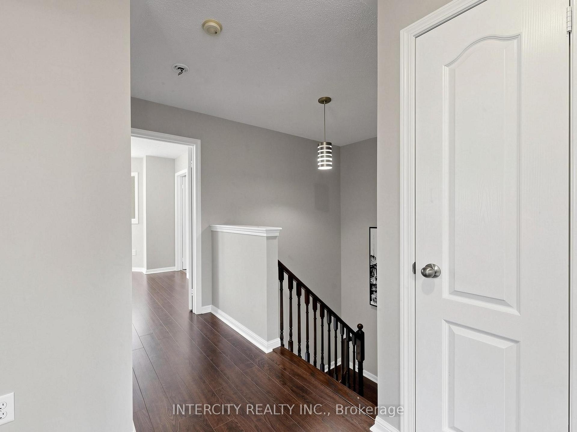Photo 25 of 11 Charles Sturdy Road, Markham, Berczy — HOMEH