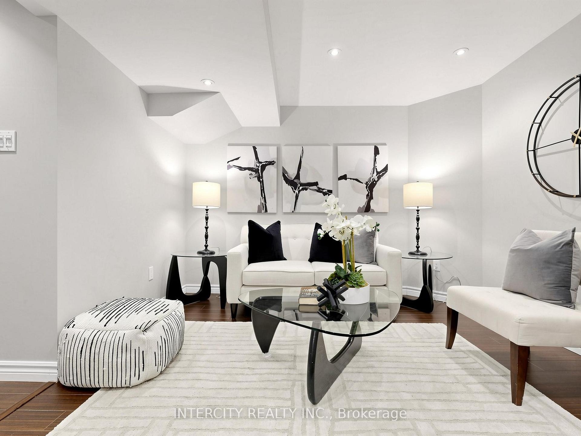 Photo 39 of 11 Charles Sturdy Road, Markham, Berczy — HOMEH
