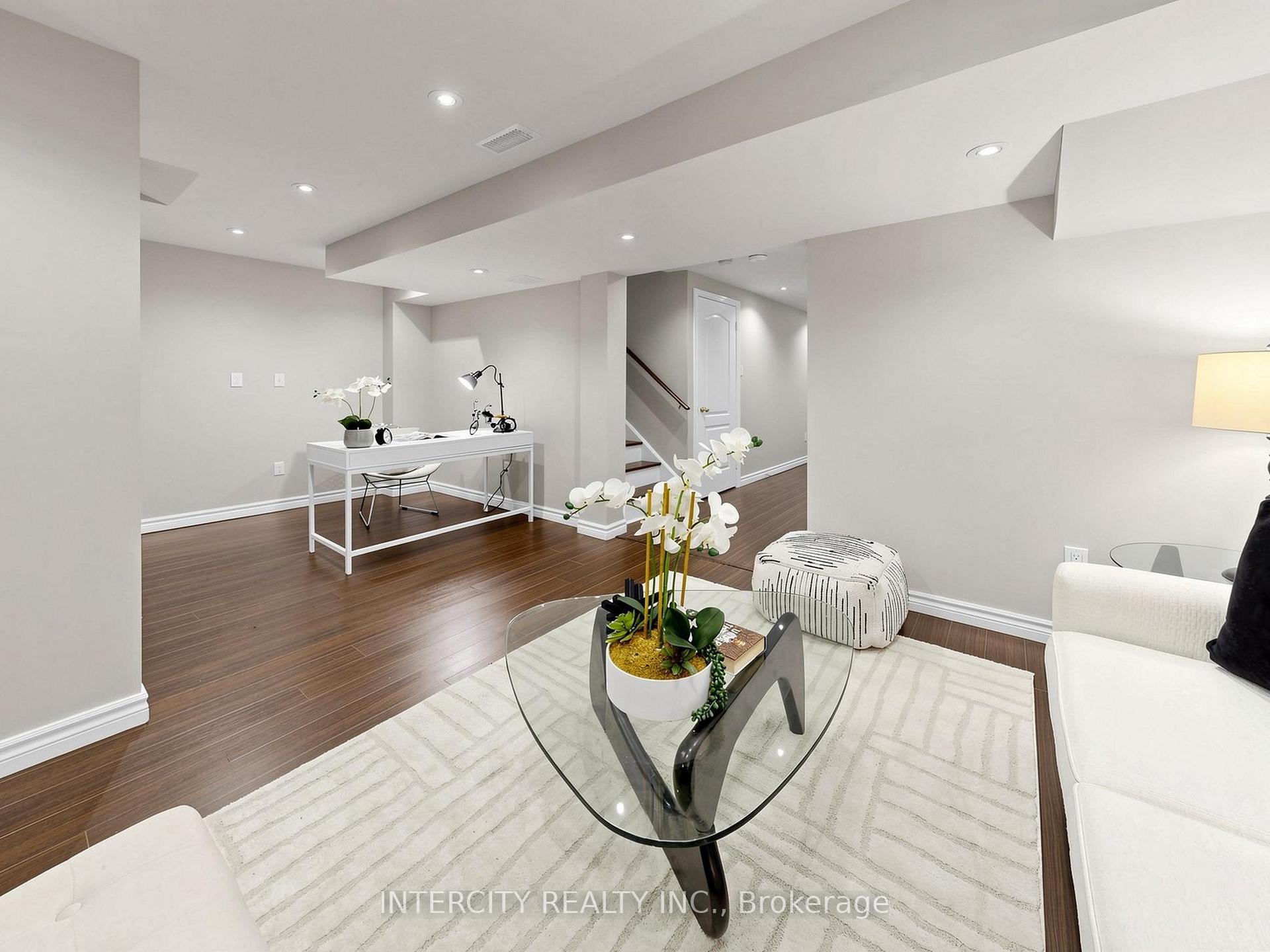 Photo 41 of 11 Charles Sturdy Road, Markham, Berczy — HOMEH