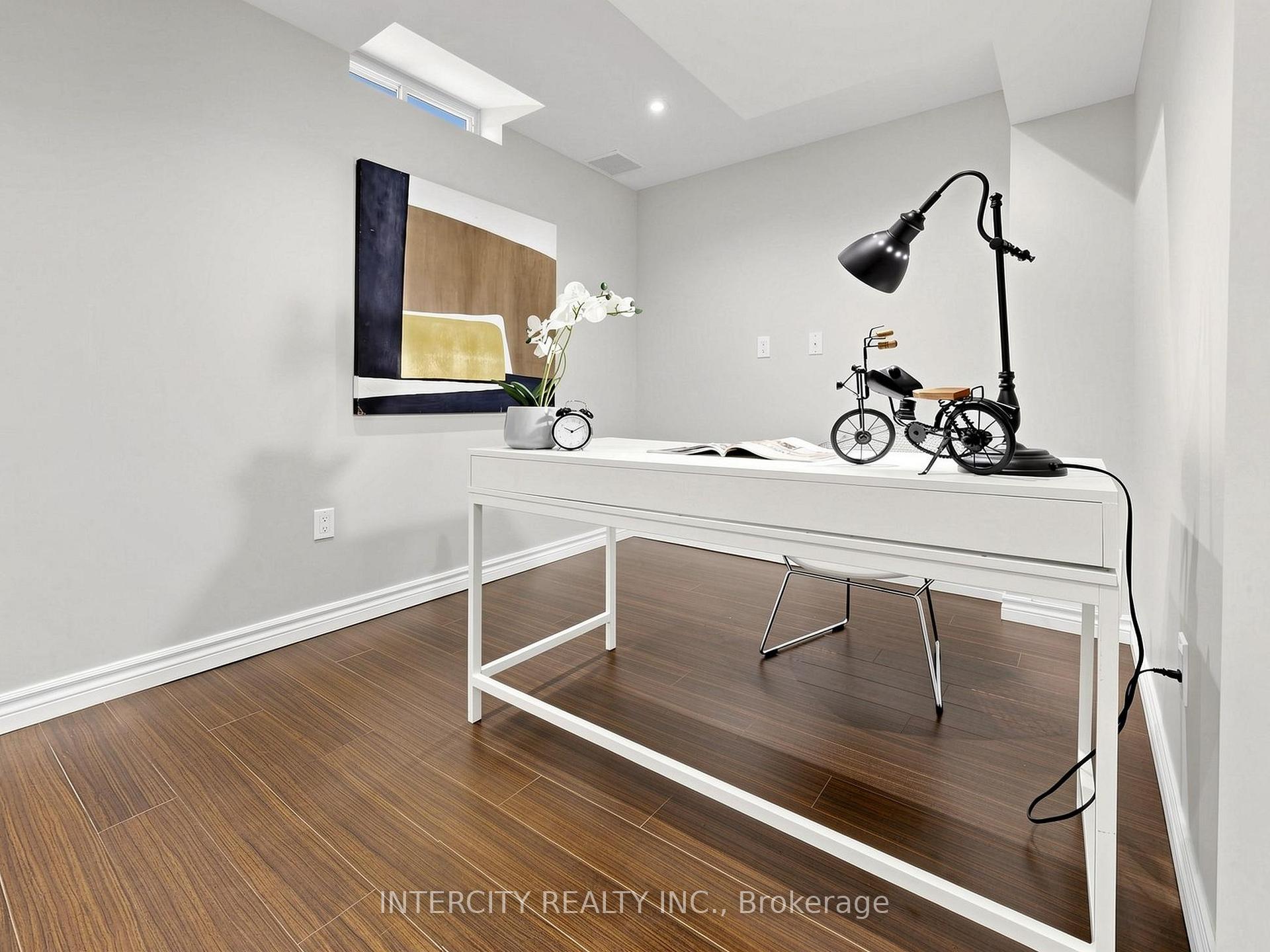 Photo 43 of 11 Charles Sturdy Road, Markham, Berczy — HOMEH