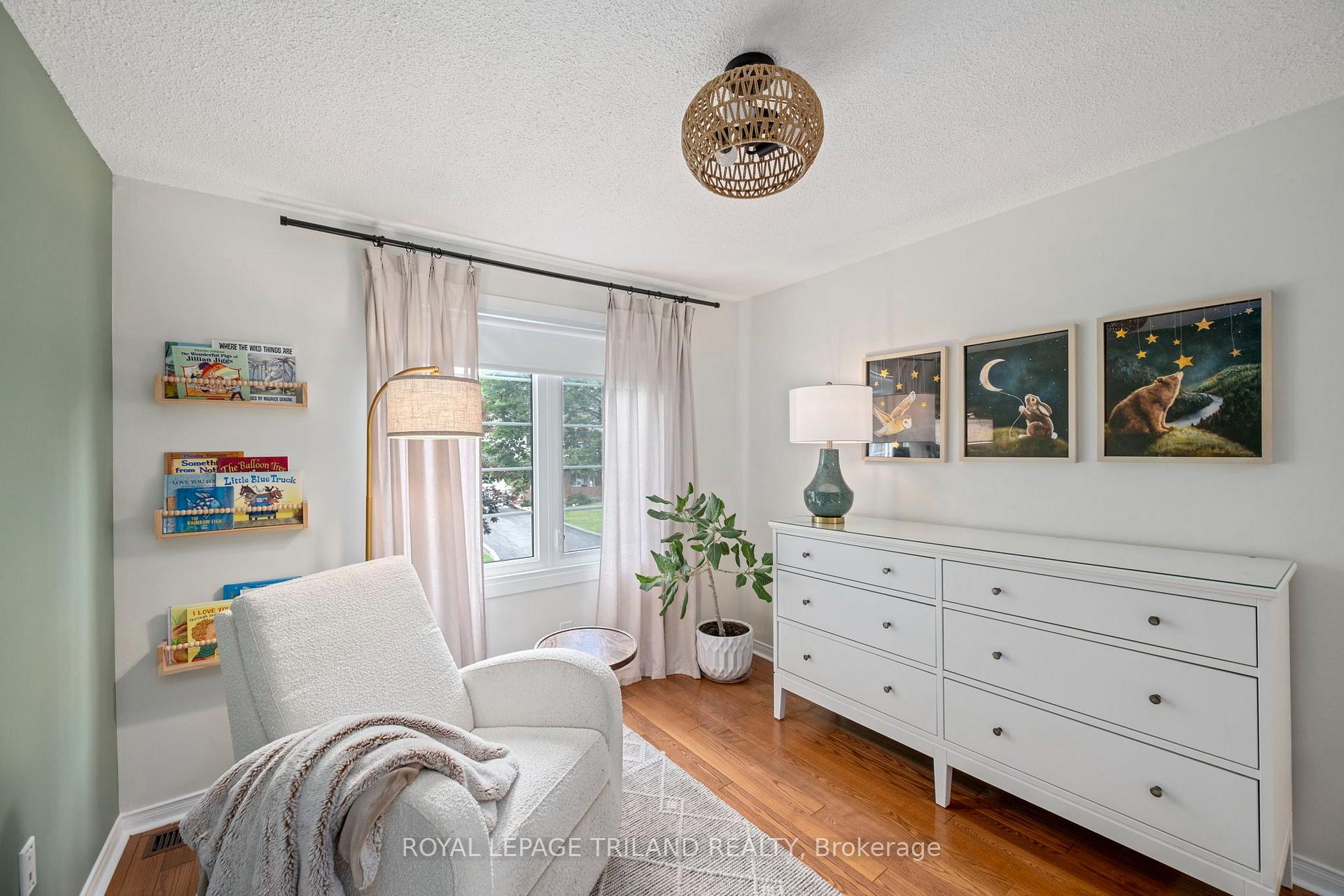 Photo 17 of 20 Meadowview Road, London, South O — HOMEH