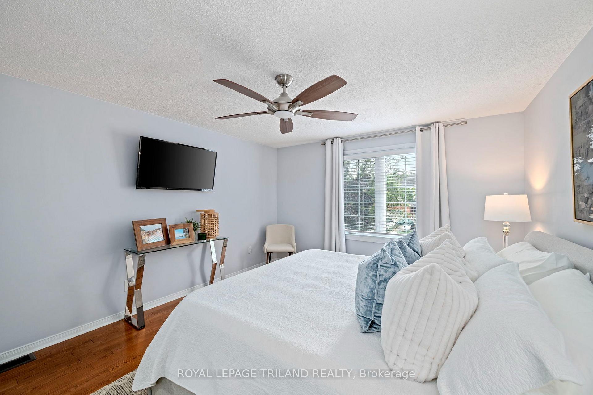 Photo 19 of 20 Meadowview Road, London, South O — HOMEH