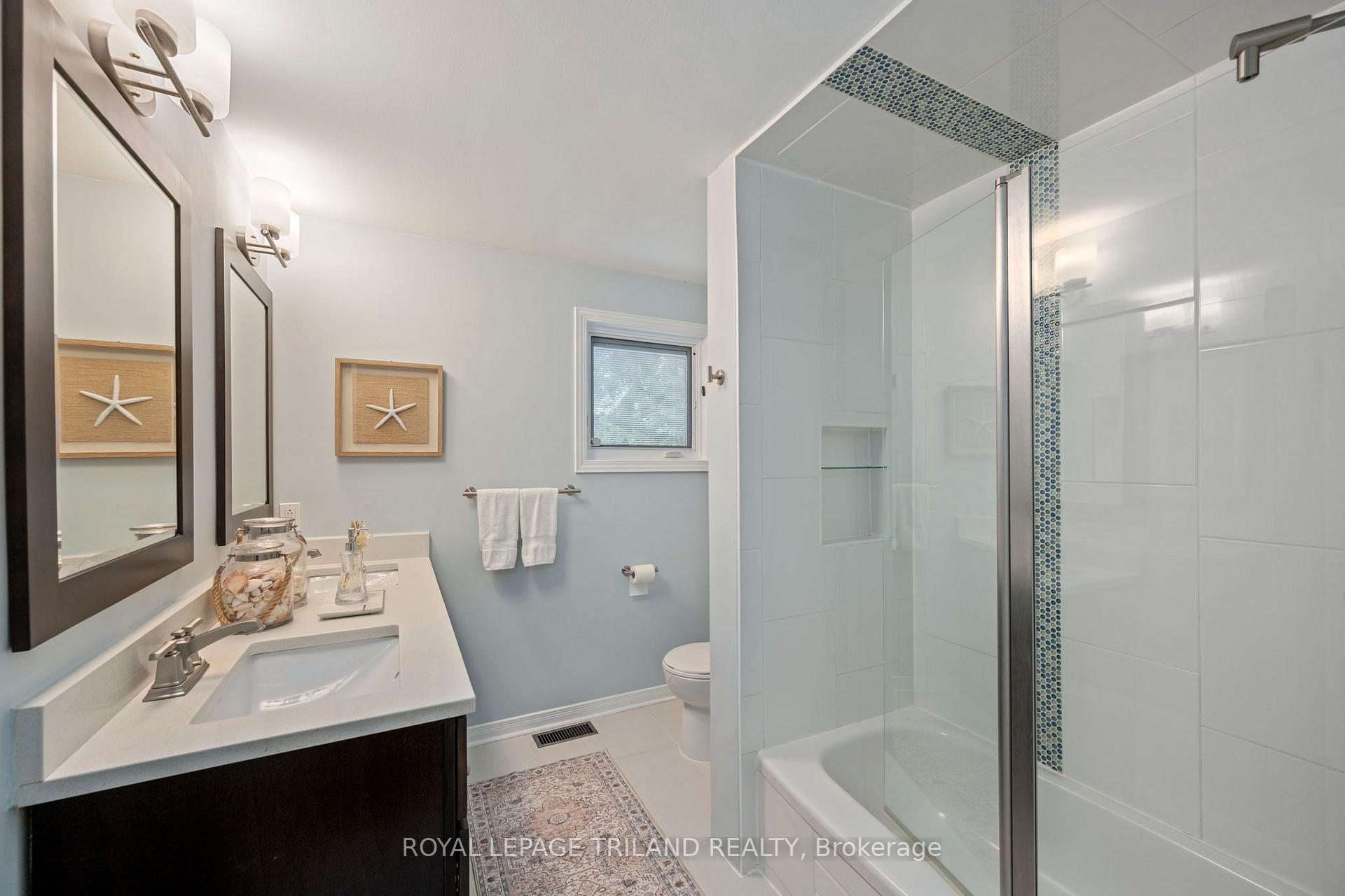 Photo 20 of 20 Meadowview Road, London, South O — HOMEH