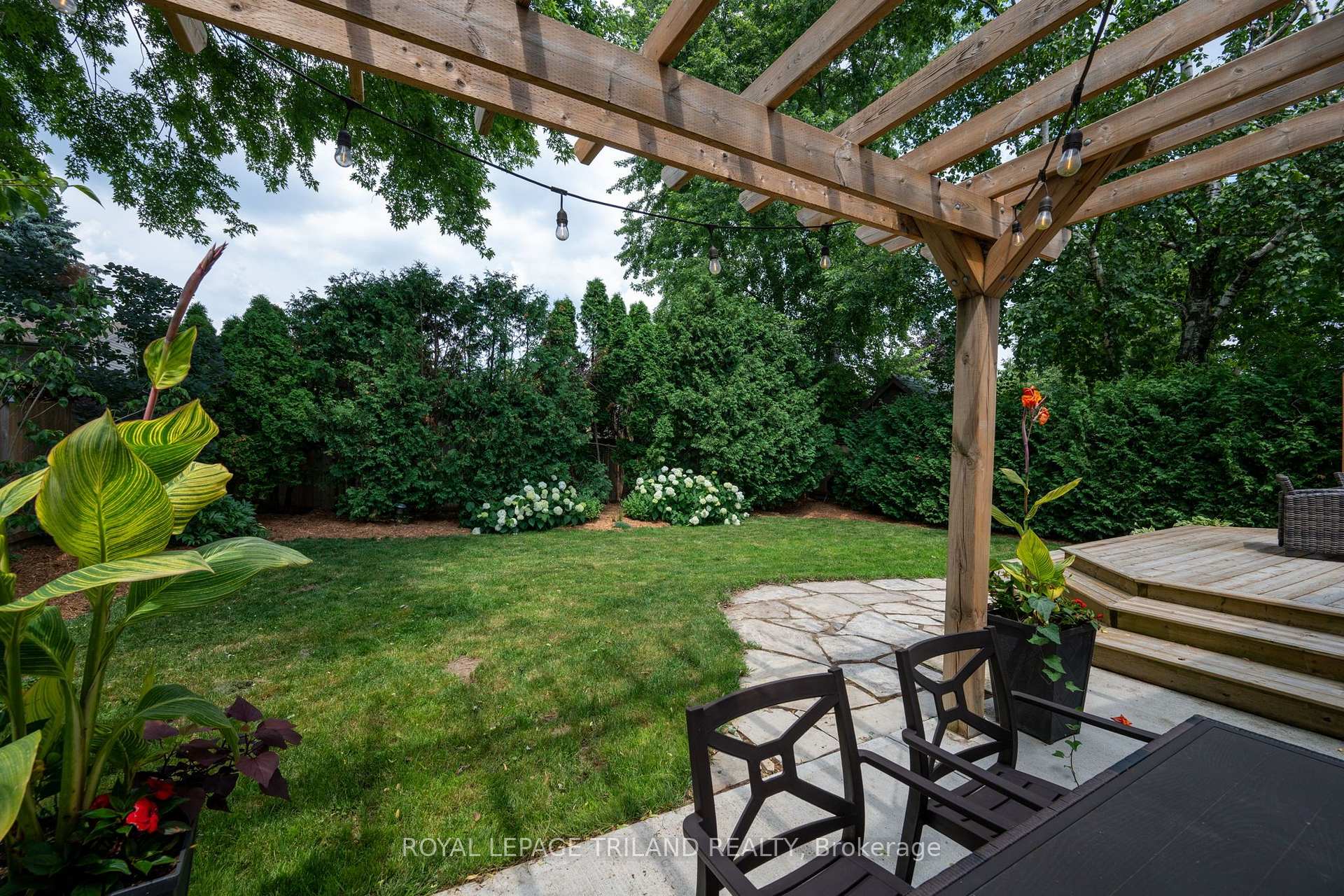 Photo 25 of 20 Meadowview Road, London, South O — HOMEH