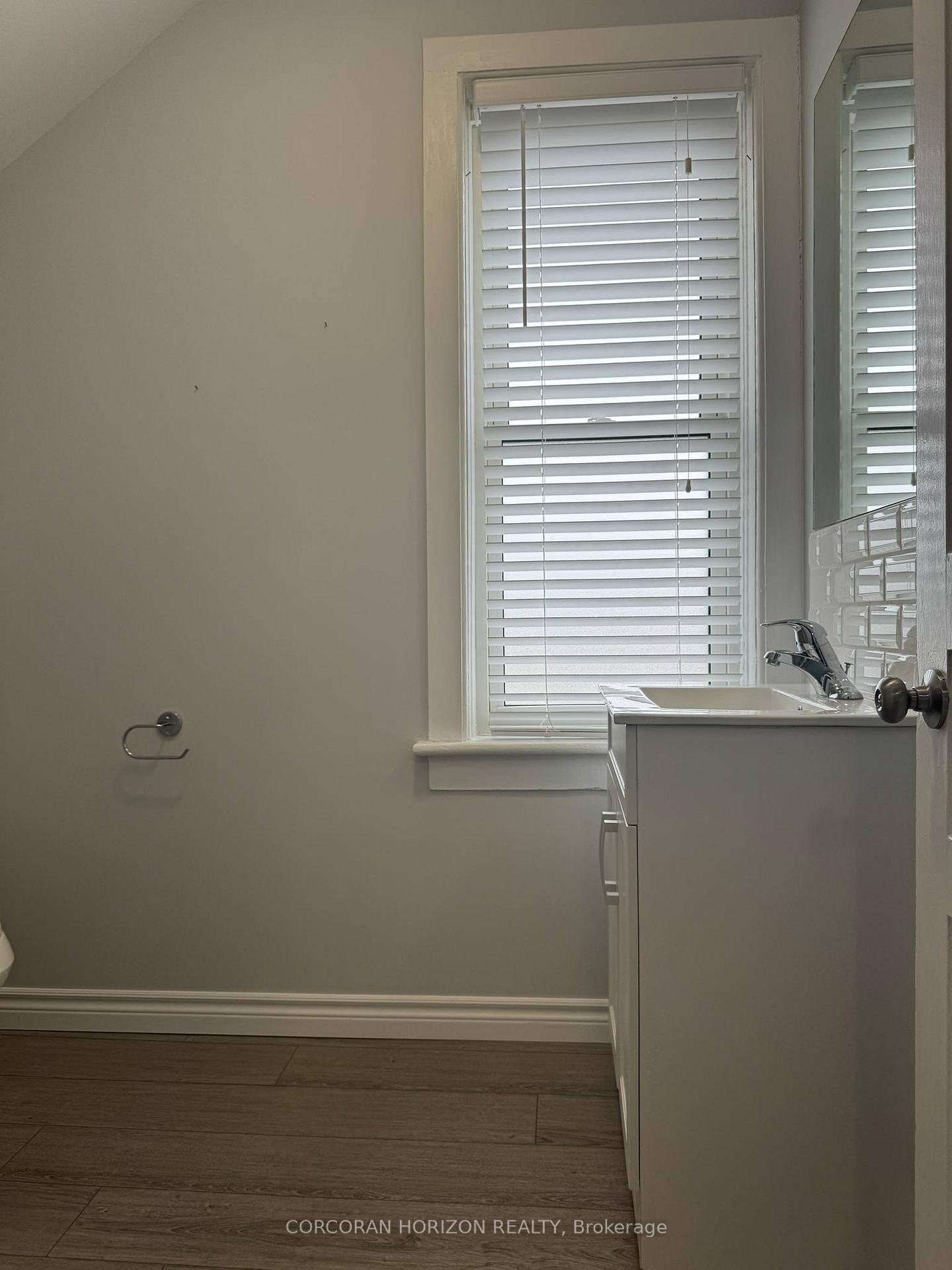 Photo 12 of Unit A, 48 Walter Street, Kitchener, KW Hospital — HOMEH