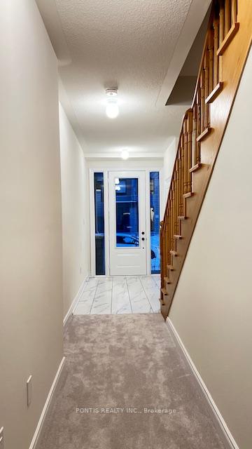 Photo 4 of 221 Tennant Circle, Vaughan, Vellore Village — HOMEH