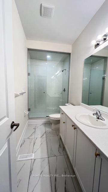 Photo 16 of 221 Tennant Circle, Vaughan, Vellore Village — HOMEH