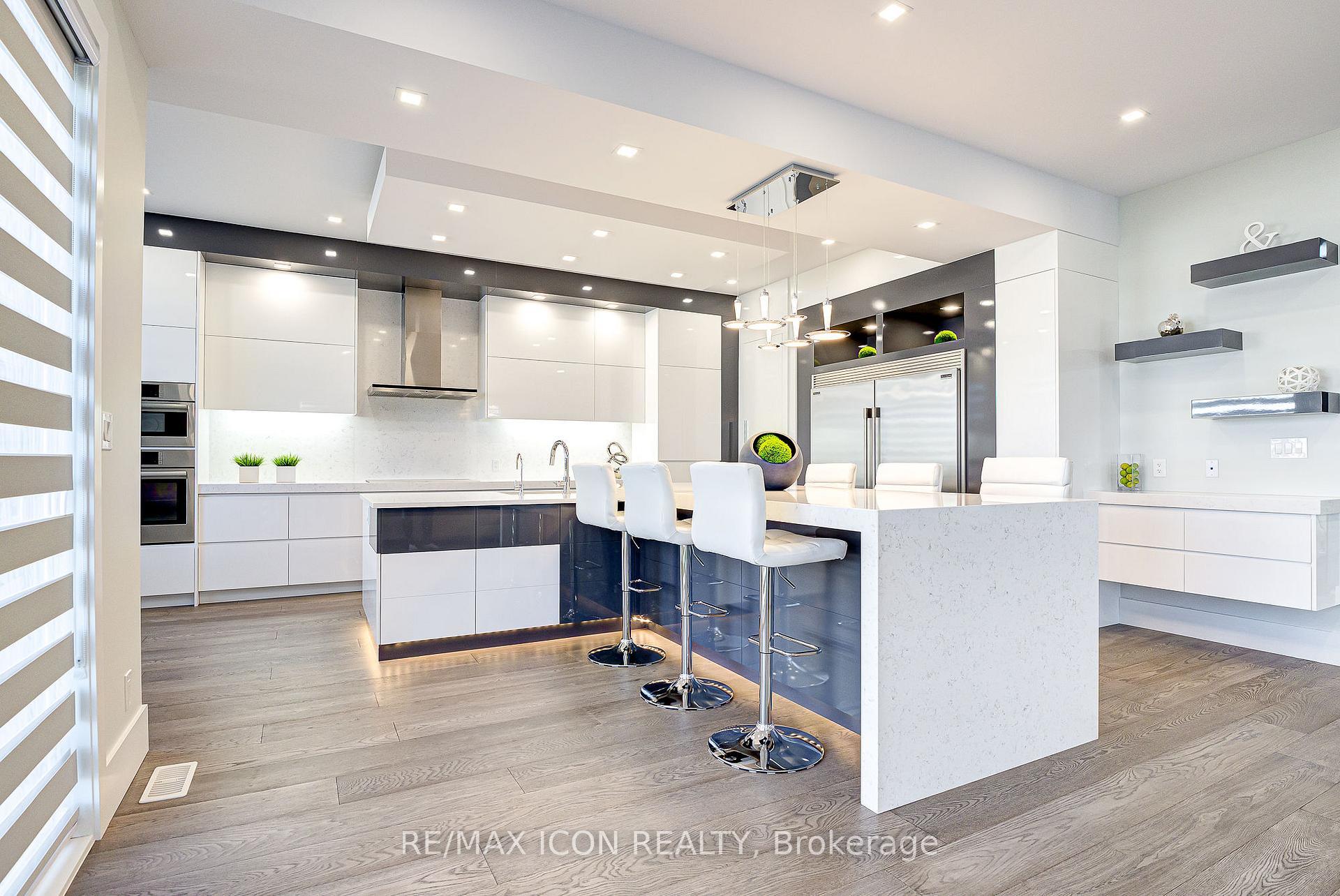 Photo 16 of 685 Meadowsweet Avenue, Waterloo — HOMEH