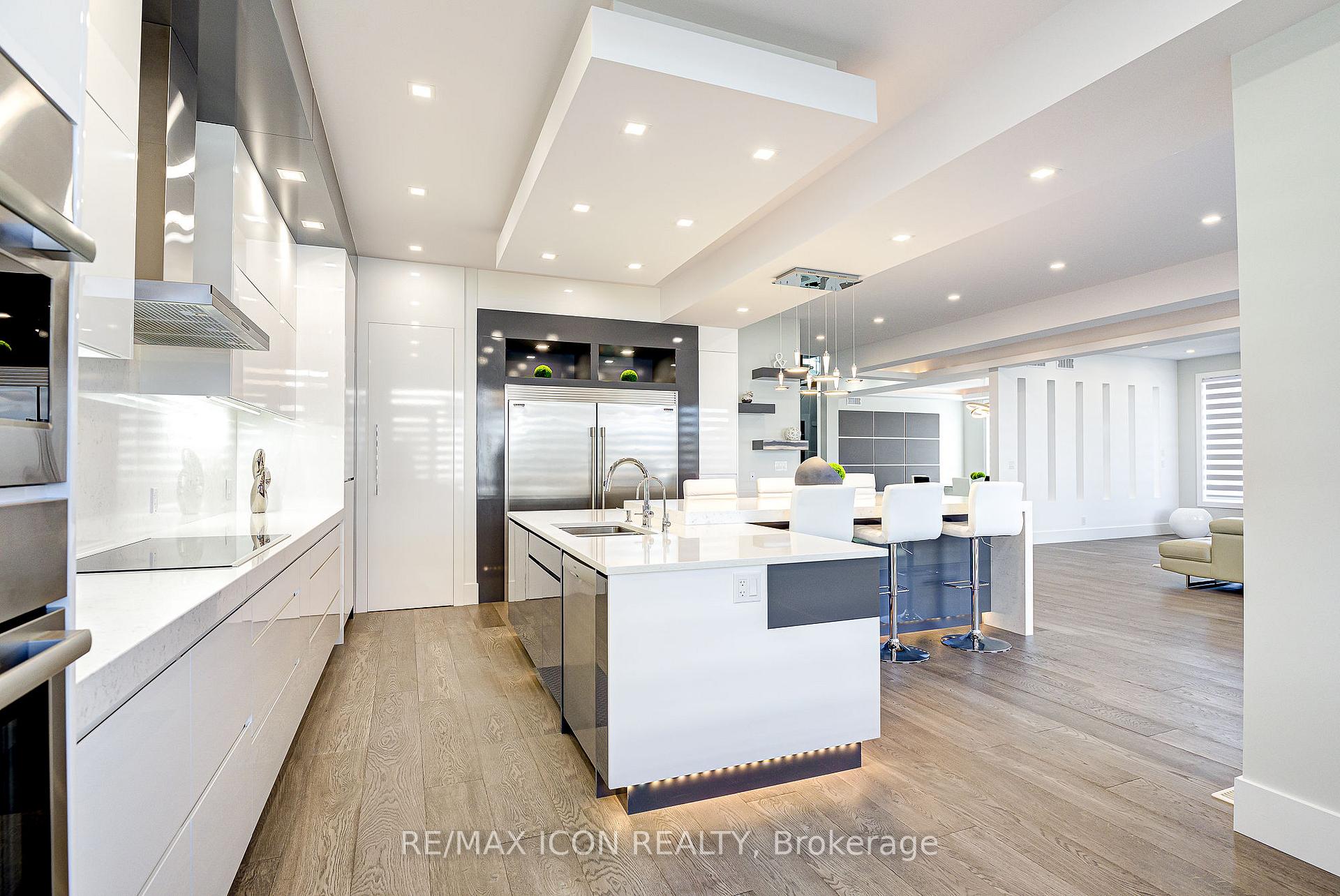 Photo 18 of 685 Meadowsweet Avenue, Waterloo — HOMEH