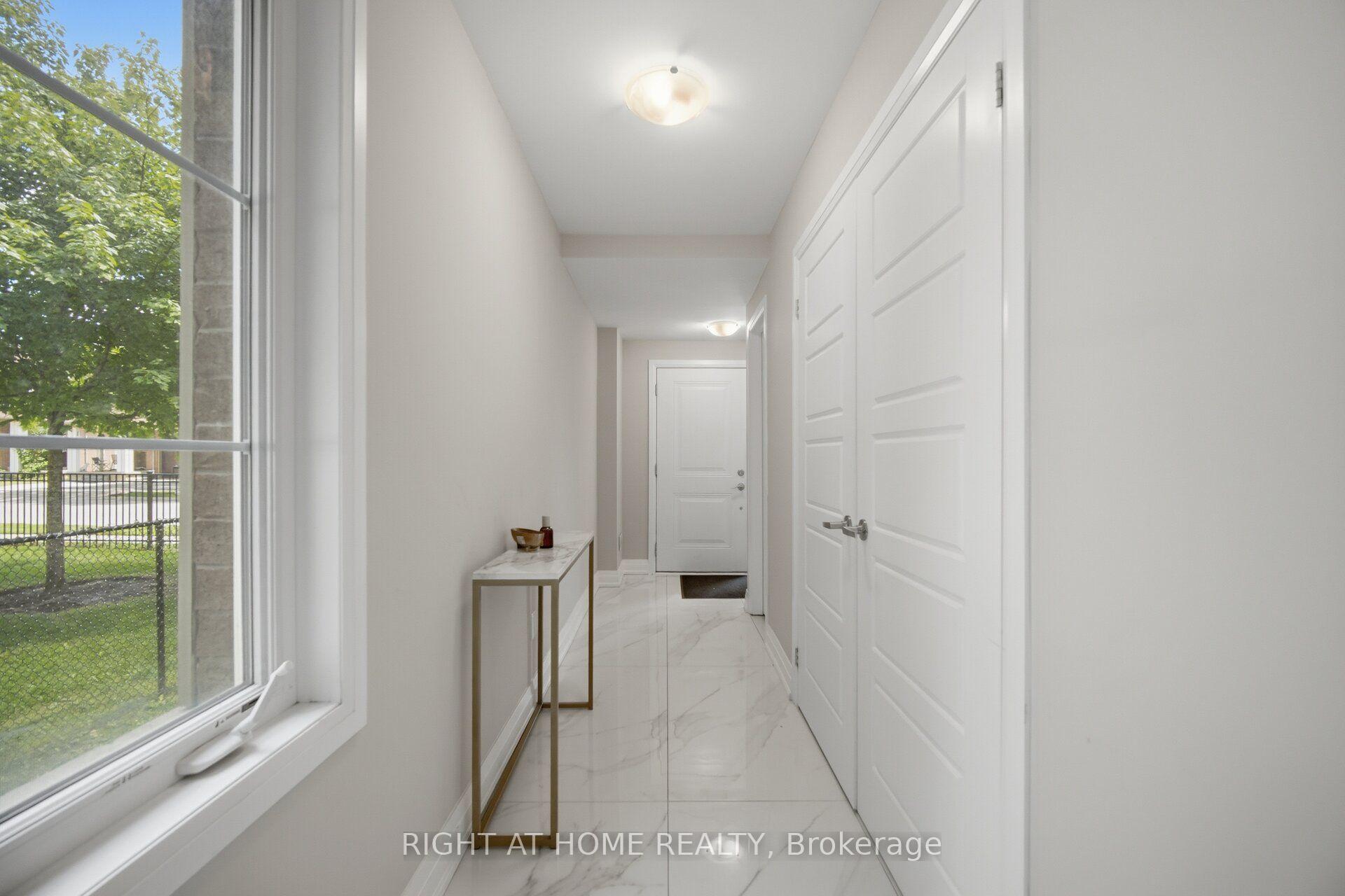 Photo 7 of Unit 153, 165 Hampshire Way, Milton, Dempsey — HOMEH
