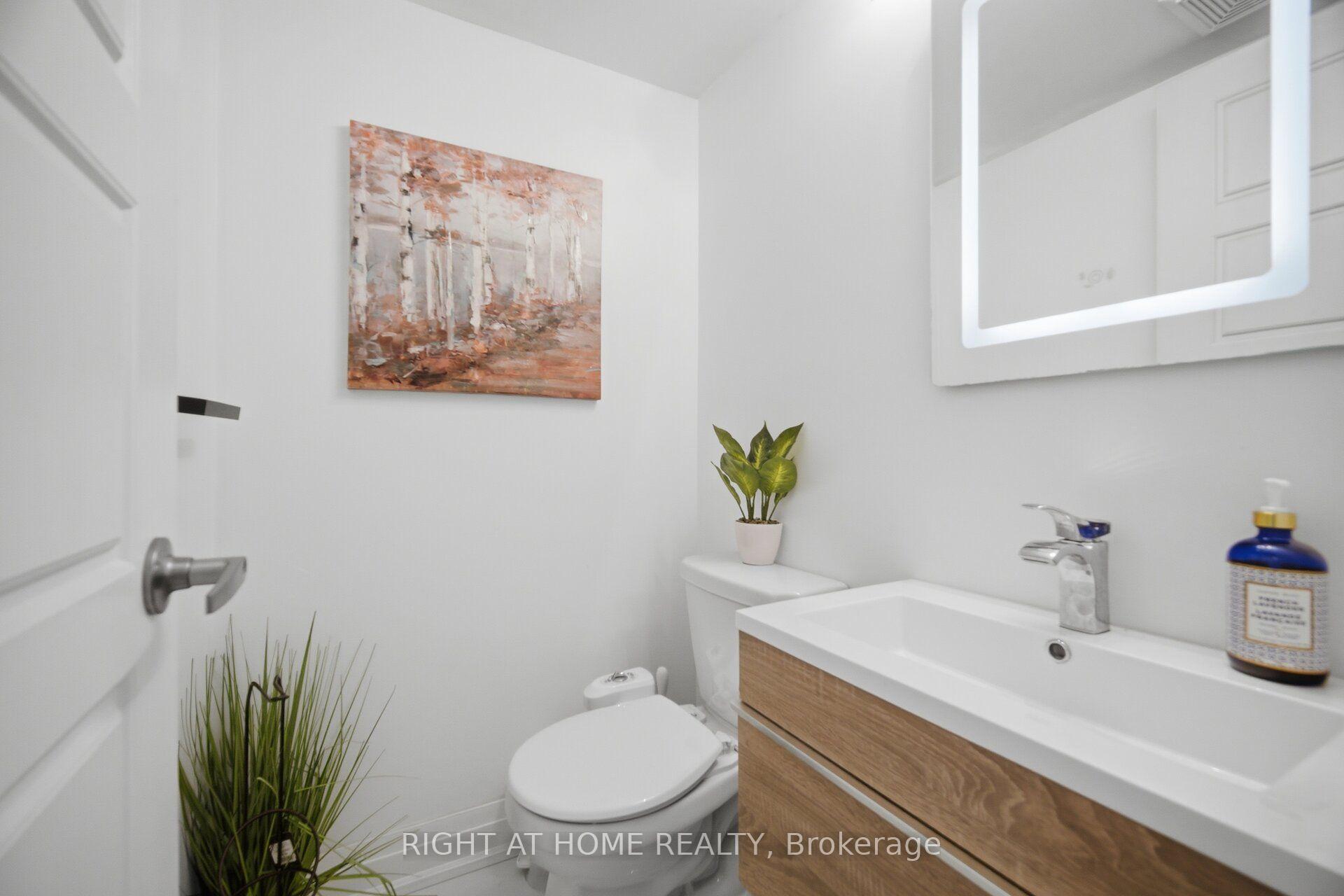 Photo 8 of Unit 153, 165 Hampshire Way, Milton, Dempsey — HOMEH