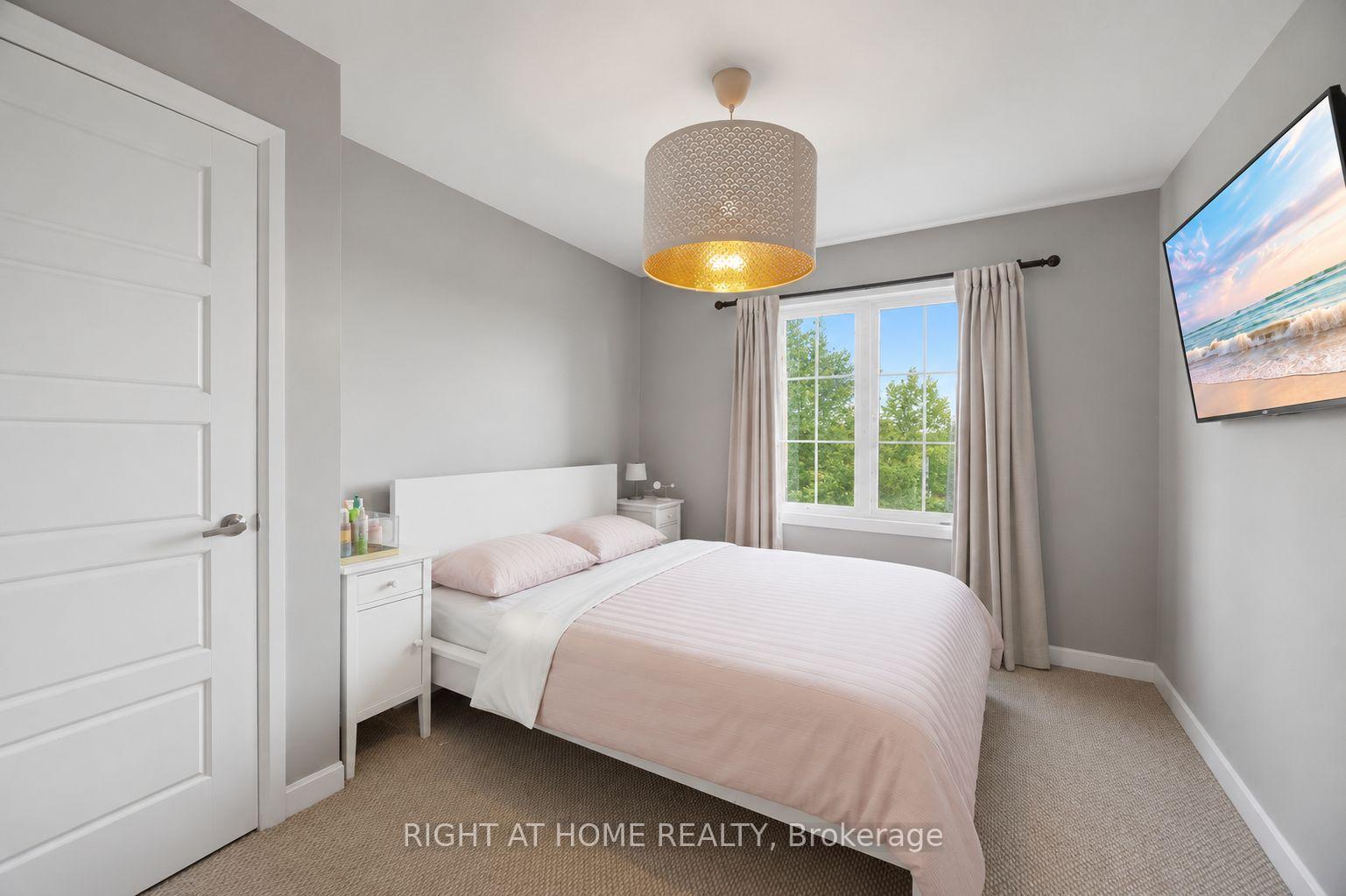 Photo 21 of Unit 153, 165 Hampshire Way, Milton, Dempsey — HOMEH