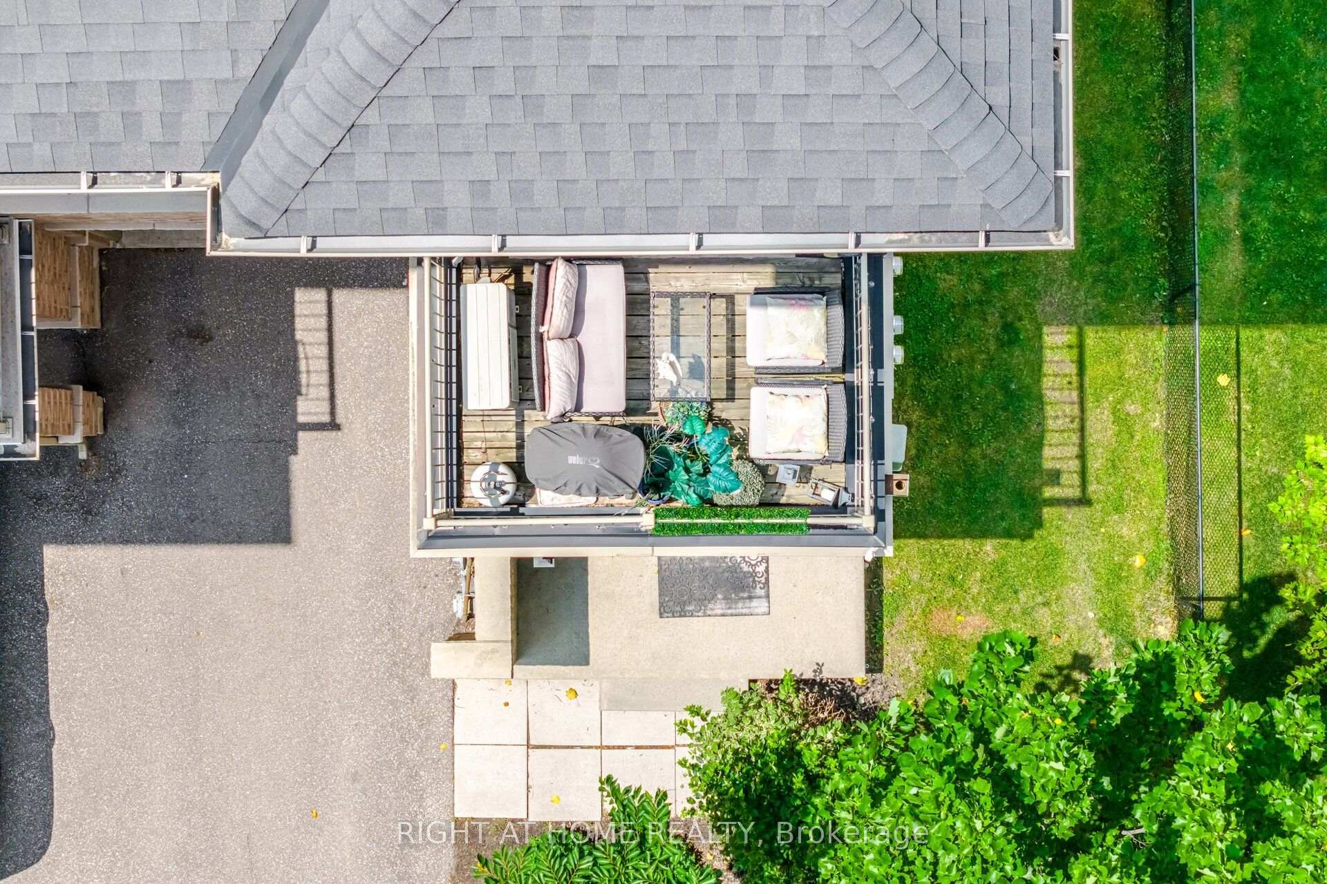 Photo 34 of Unit 153, 165 Hampshire Way, Milton, Dempsey — HOMEH