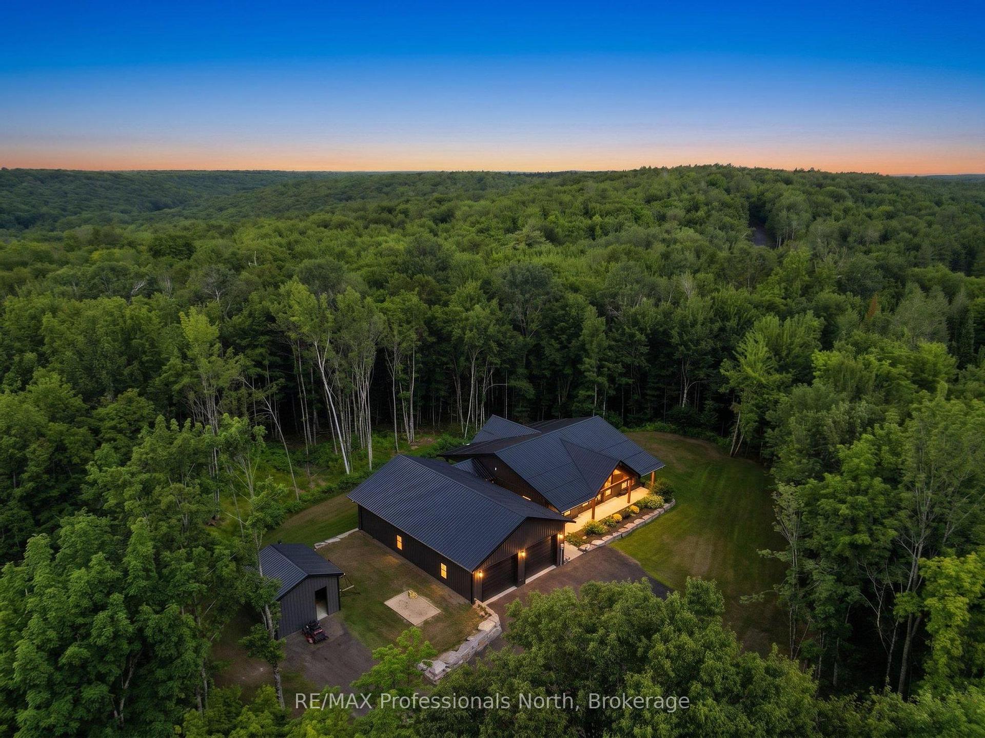 Photo 5 of 1541 Bobcaygeon Road, Minden Hills, Anson — HOMEH