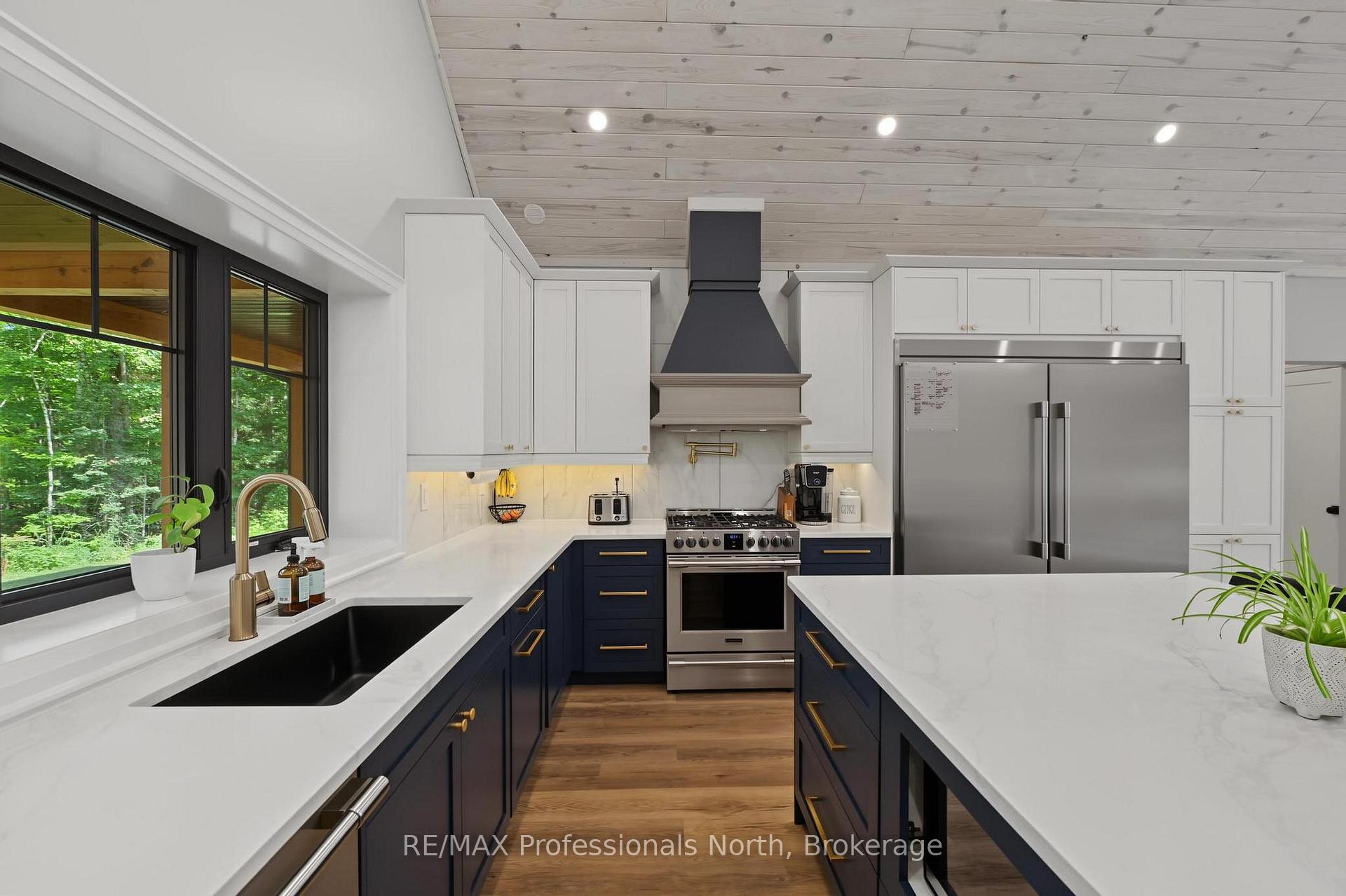 Photo 7 of 1541 Bobcaygeon Road, Minden Hills, Anson — HOMEH