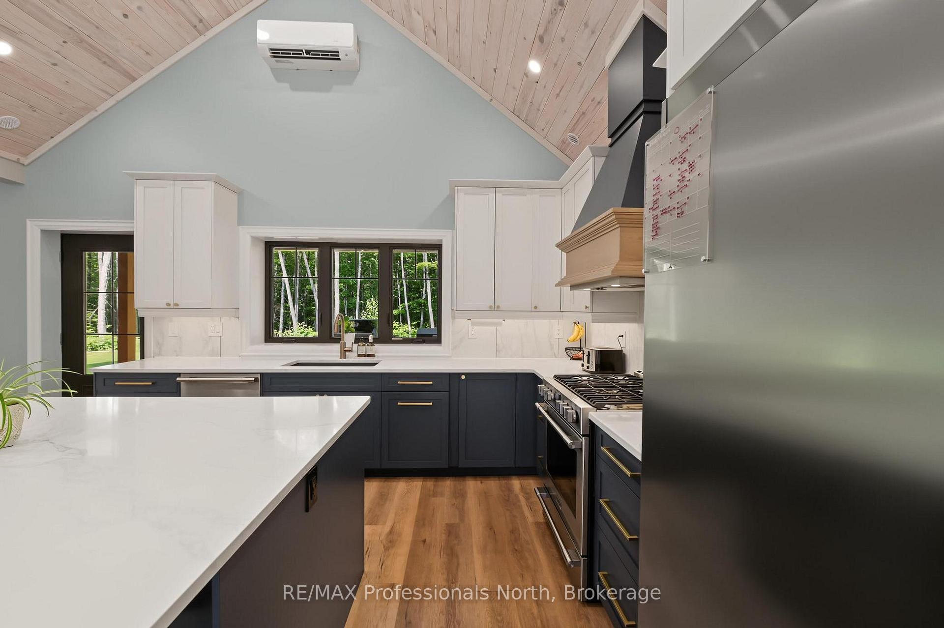 Photo 9 of 1541 Bobcaygeon Road, Minden Hills, Anson — HOMEH