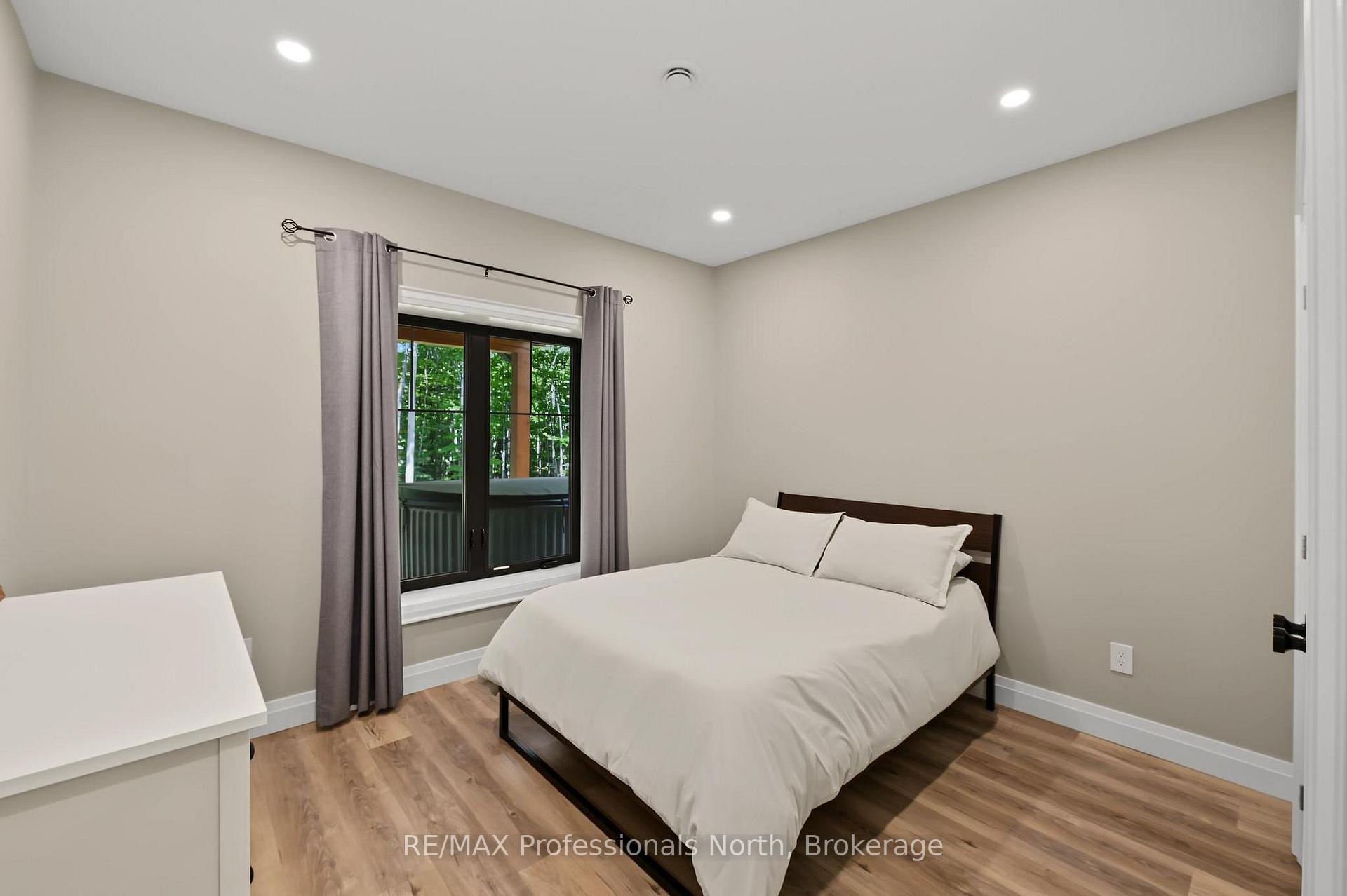 Photo 22 of 1541 Bobcaygeon Road, Minden Hills, Anson — HOMEH