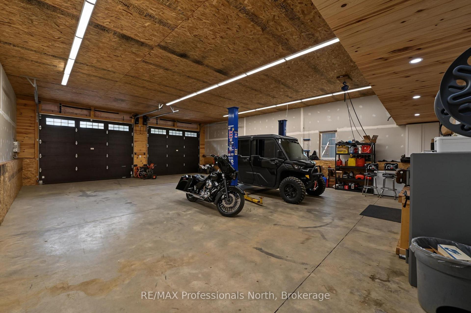 Photo 30 of 1541 Bobcaygeon Road, Minden Hills, Anson — HOMEH
