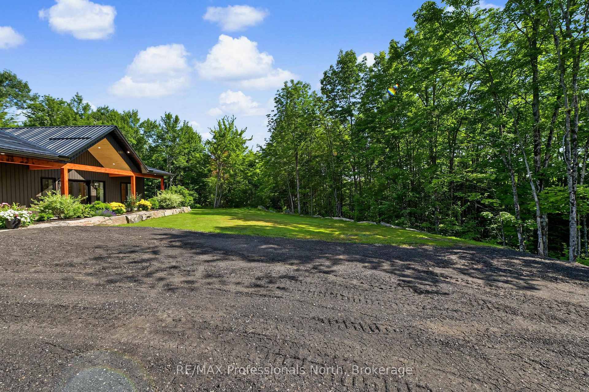 Photo 33 of 1541 Bobcaygeon Road, Minden Hills, Anson — HOMEH