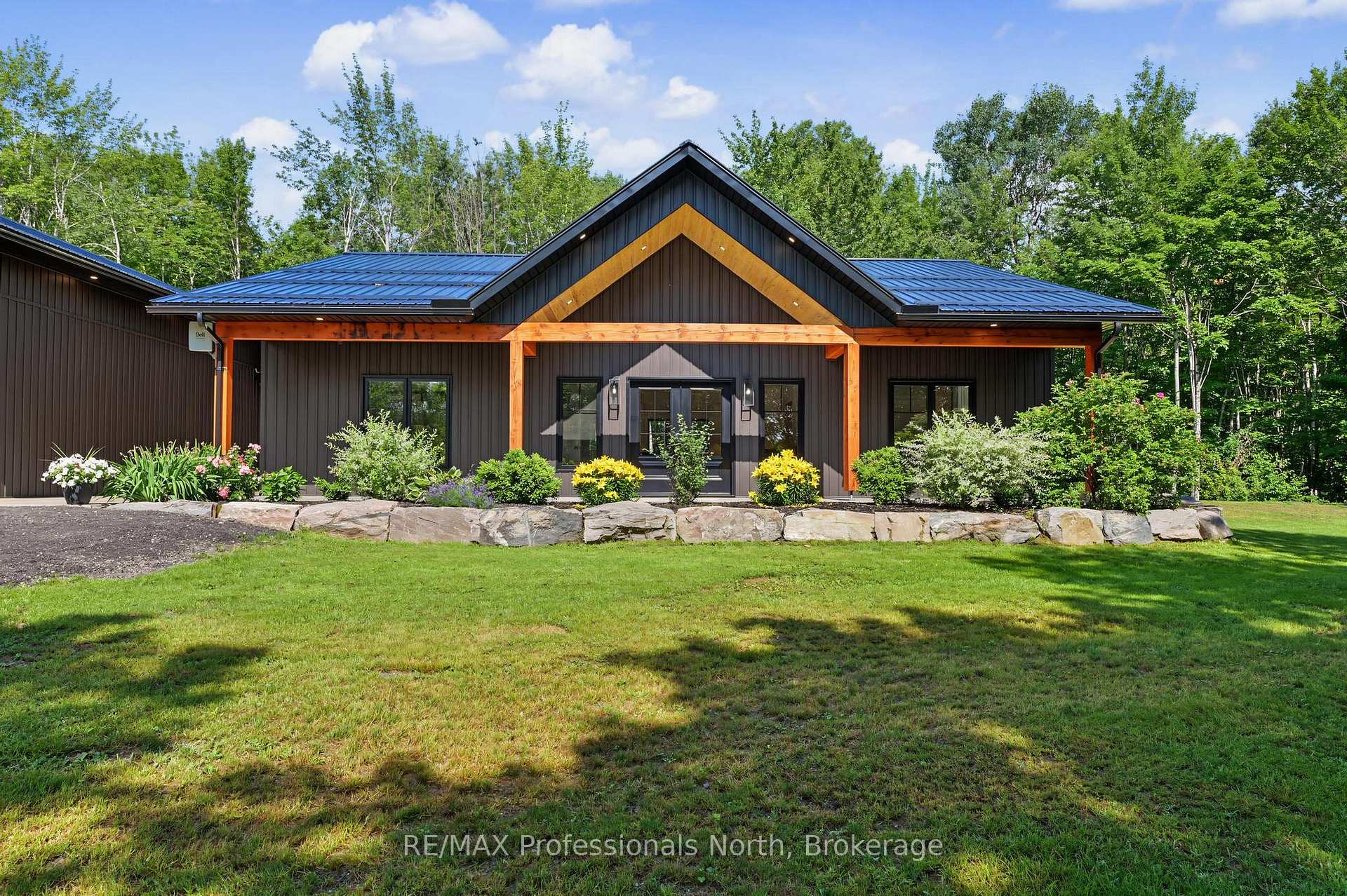 Photo 47 of 1541 Bobcaygeon Road, Minden Hills, Anson — HOMEH