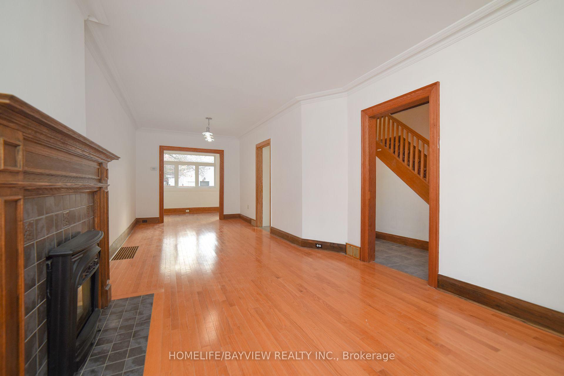 Photo 3 of 27 Cranbrooke Avenue, Toronto, Lawrence Park North — HOMEH