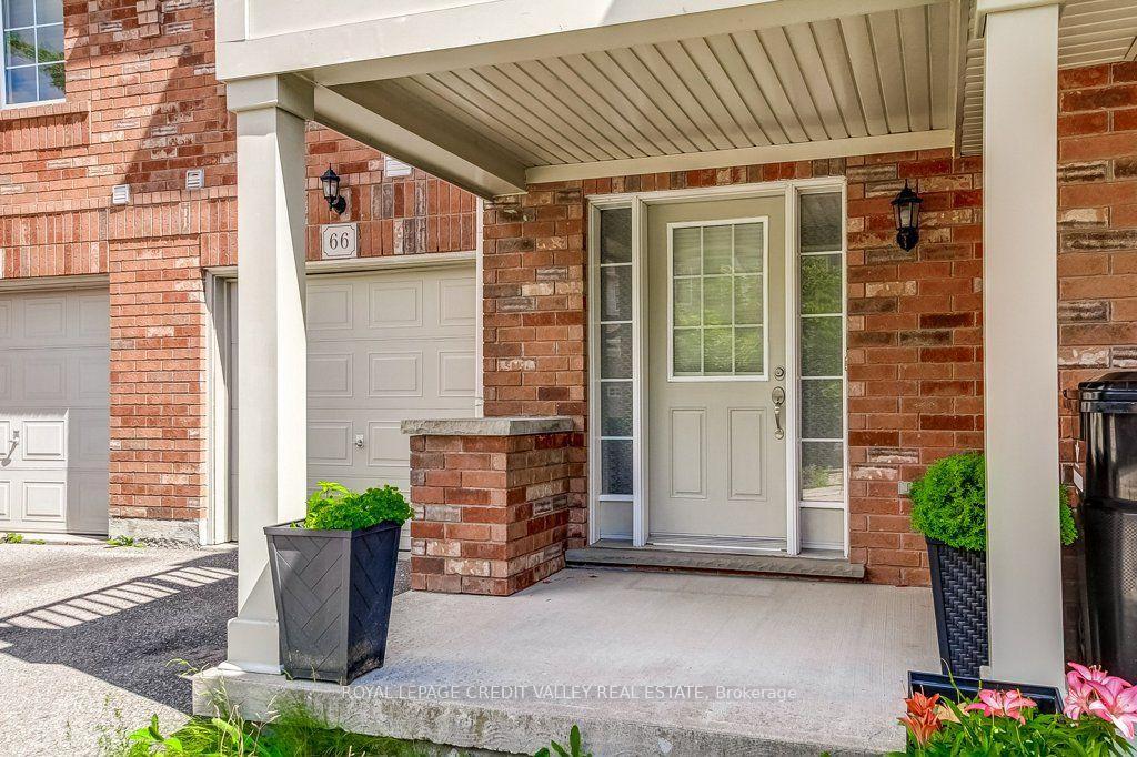Photo 3 of Unit 66, 71 Garth Massey Drive, Cambridge, Fiddlesticks — HOMEH
