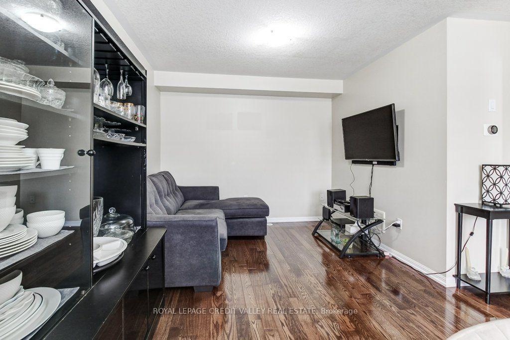 Photo 22 of Unit 66, 71 Garth Massey Drive, Cambridge, Fiddlesticks — HOMEH