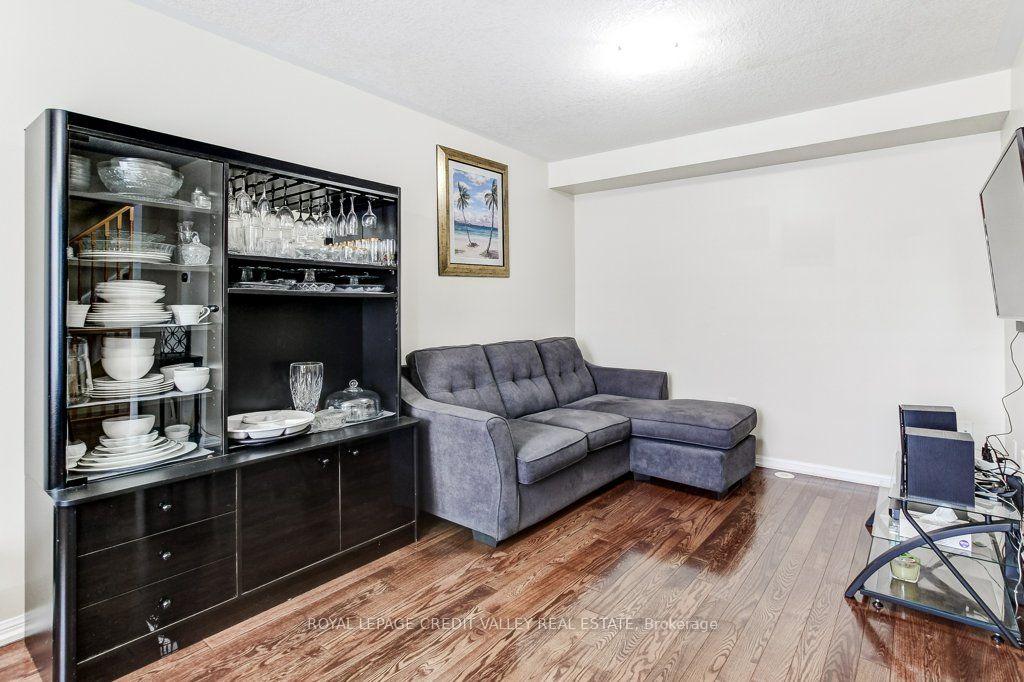 Photo 23 of Unit 66, 71 Garth Massey Drive, Cambridge, Fiddlesticks — HOMEH