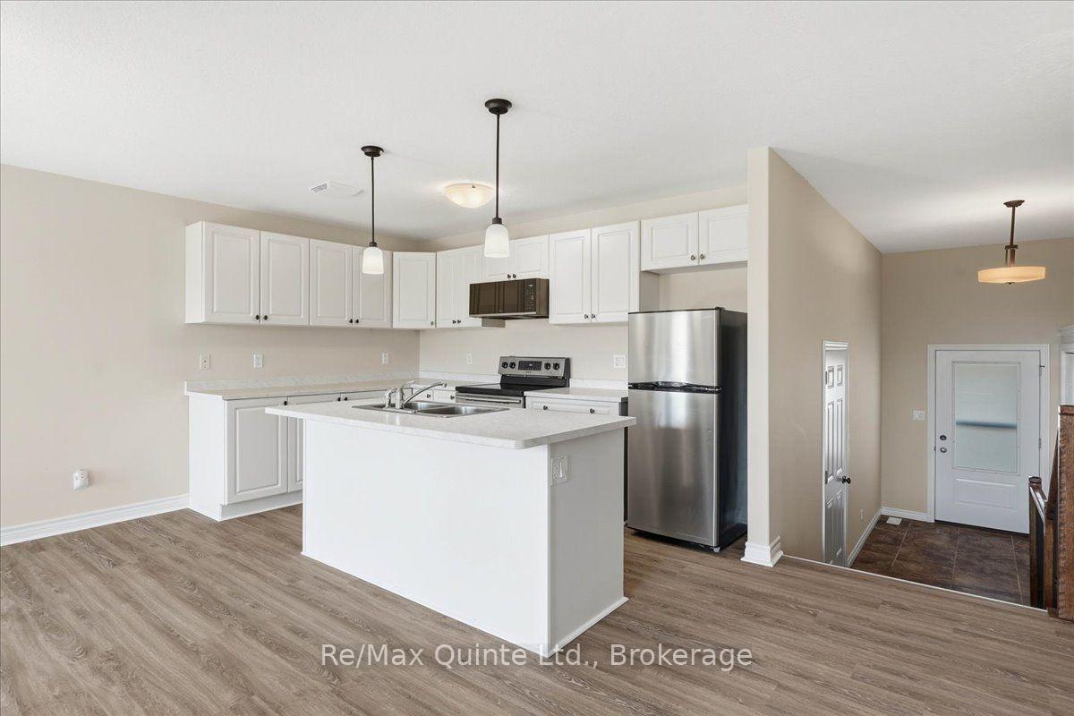 Photo 11 of 119 Greenhill Lane, Belleville, Belleville Ward — HOMEH