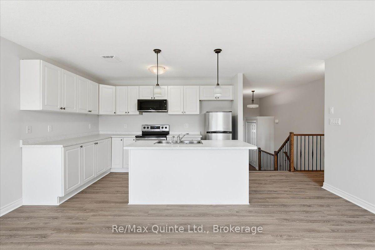 Photo 12 of 119 Greenhill Lane, Belleville, Belleville Ward — HOMEH