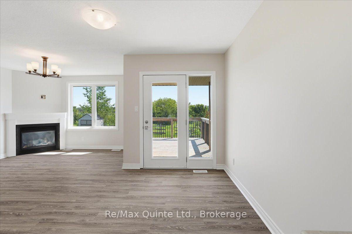 Photo 14 of 119 Greenhill Lane, Belleville, Belleville Ward — HOMEH