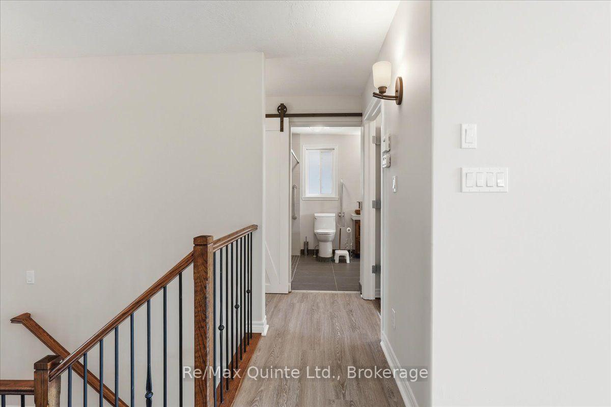Photo 20 of 119 Greenhill Lane, Belleville, Belleville Ward — HOMEH