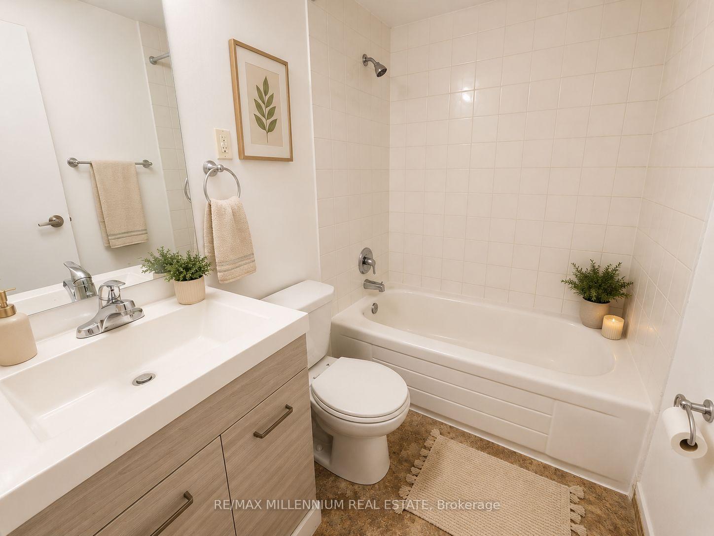 Photo 4 of Unit 1005, 250 Frederick Street, Kitchener, Civic Centre — HOMEH