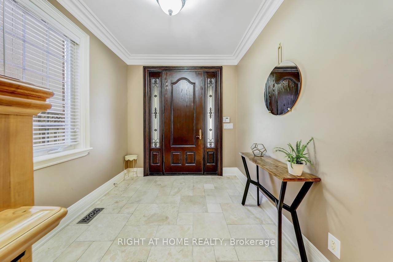 Photo 3 of 3 Westrose Avenue, Etobicoke, Kingsway South — HOMEH
