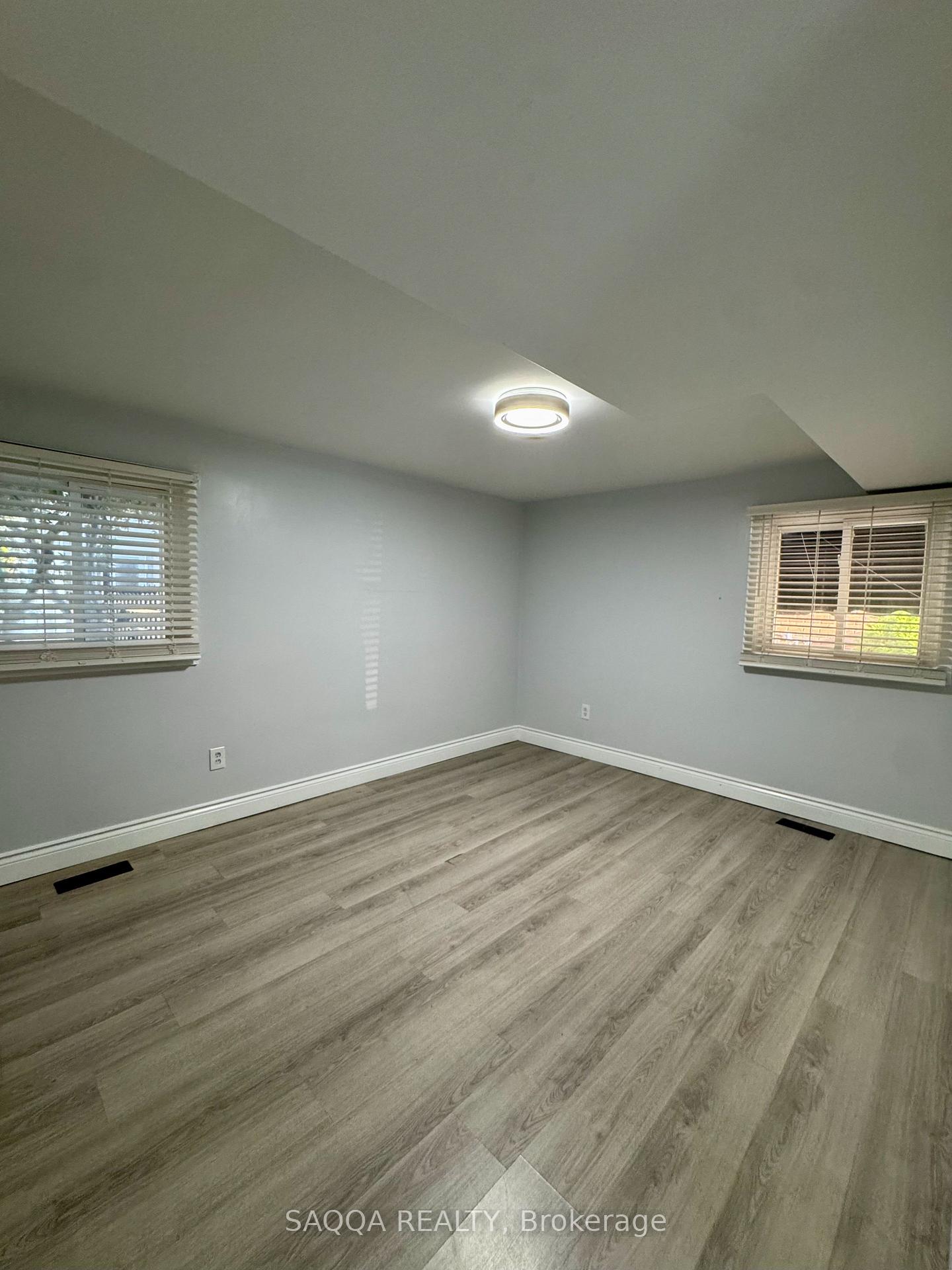 Photo 2 of Unit Side, 14 White Street, St. Catharines, Vine/Linwell — HOMEH
