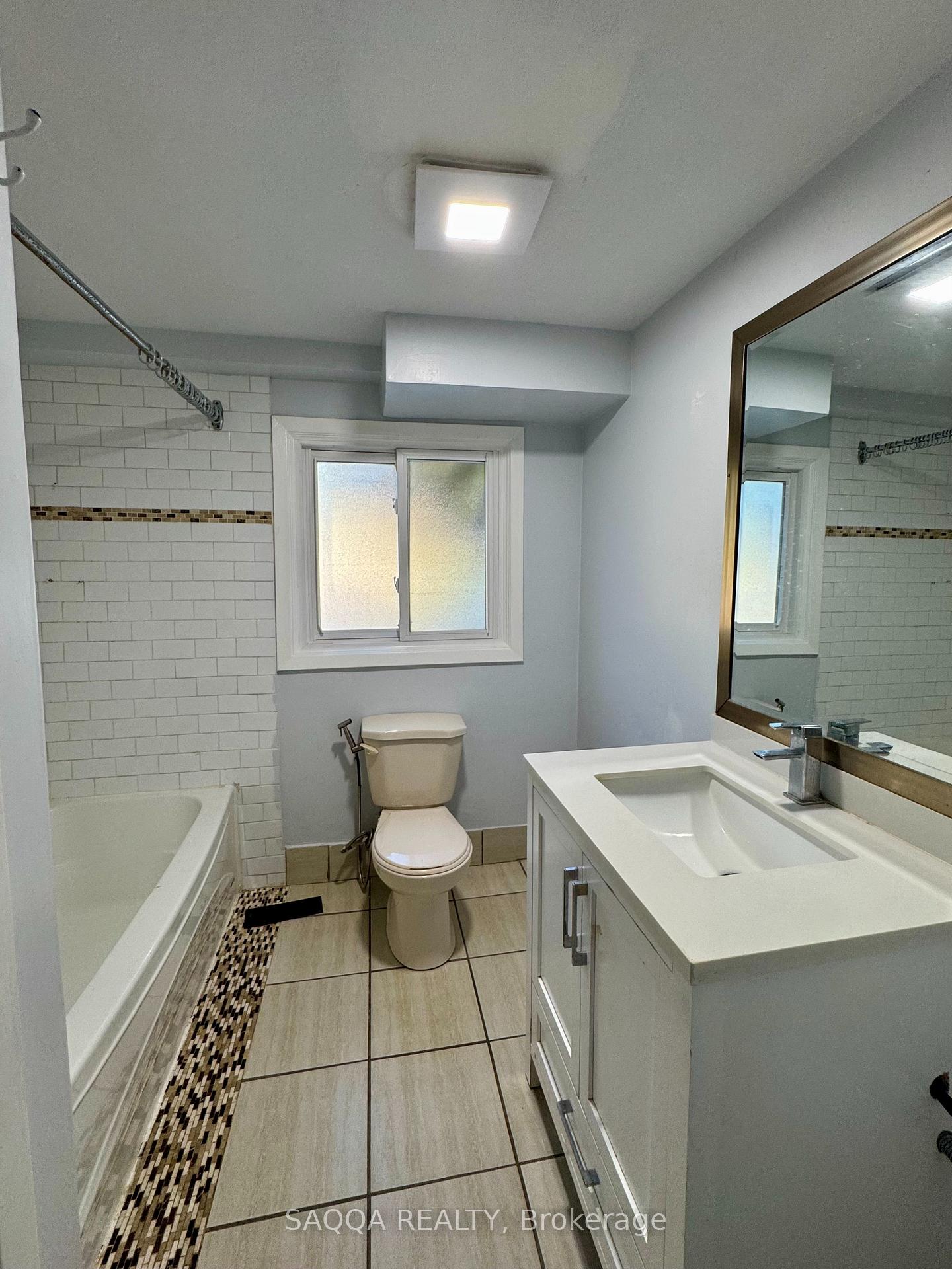 Photo 4 of Unit Side, 14 White Street, St. Catharines, Vine/Linwell — HOMEH