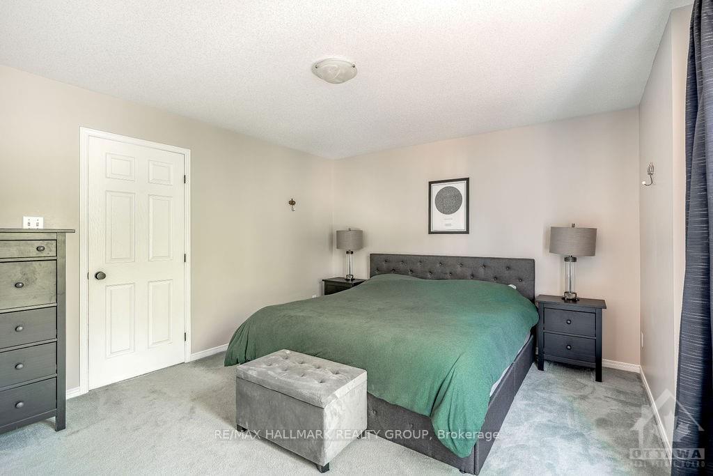 Photo 14 of 13 Upney Drive, Ottawa, Barrhaven - Longfields — HOMEH
