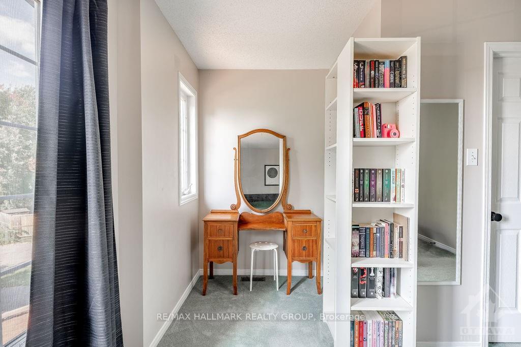 Photo 16 of 13 Upney Drive, Ottawa, Barrhaven - Longfields — HOMEH