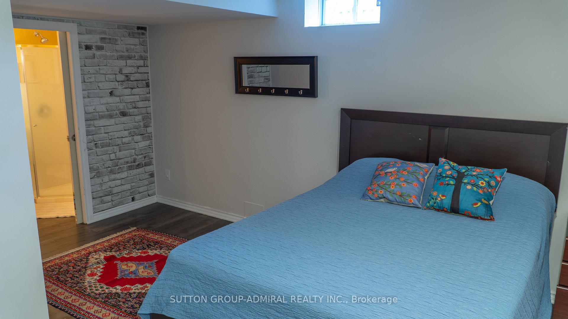 Photo 11 of Unit 40, 232 Stonehenge Drive, Hamilton, Meadowlands — HOMEH