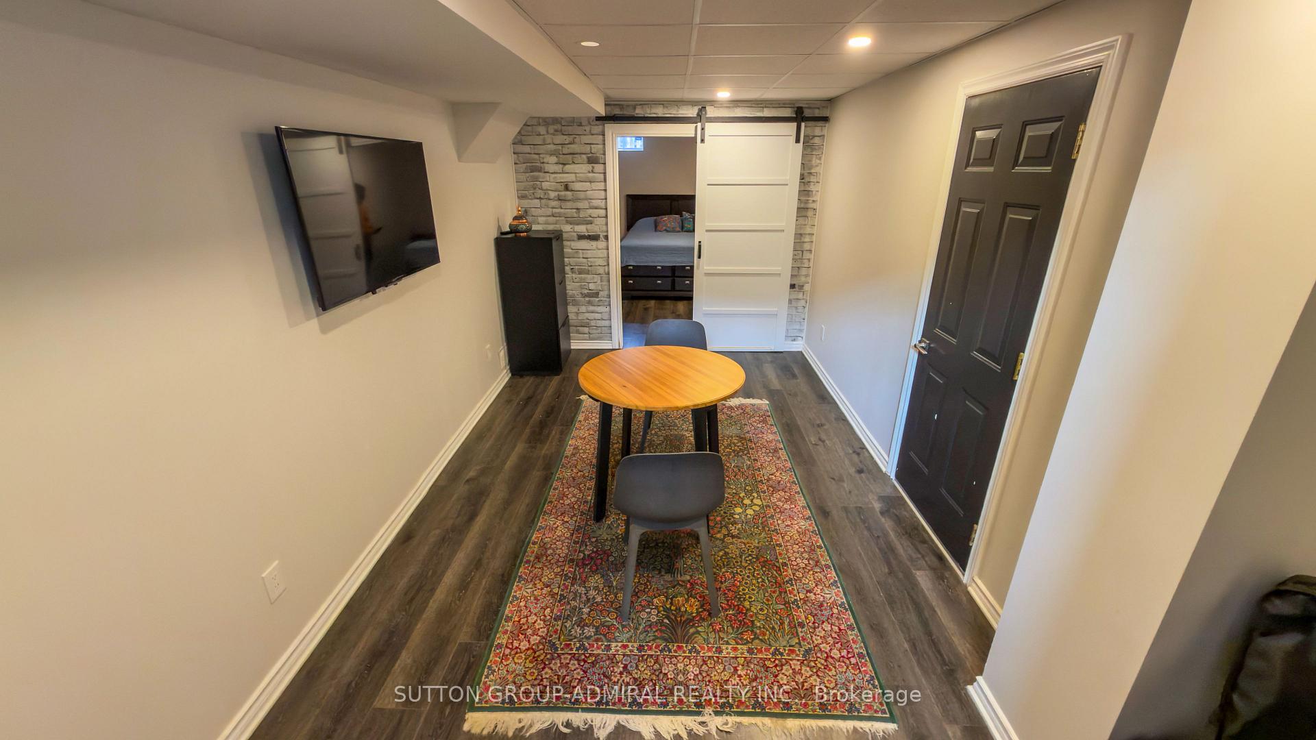 Photo 12 of Unit 40, 232 Stonehenge Drive, Hamilton, Meadowlands — HOMEH