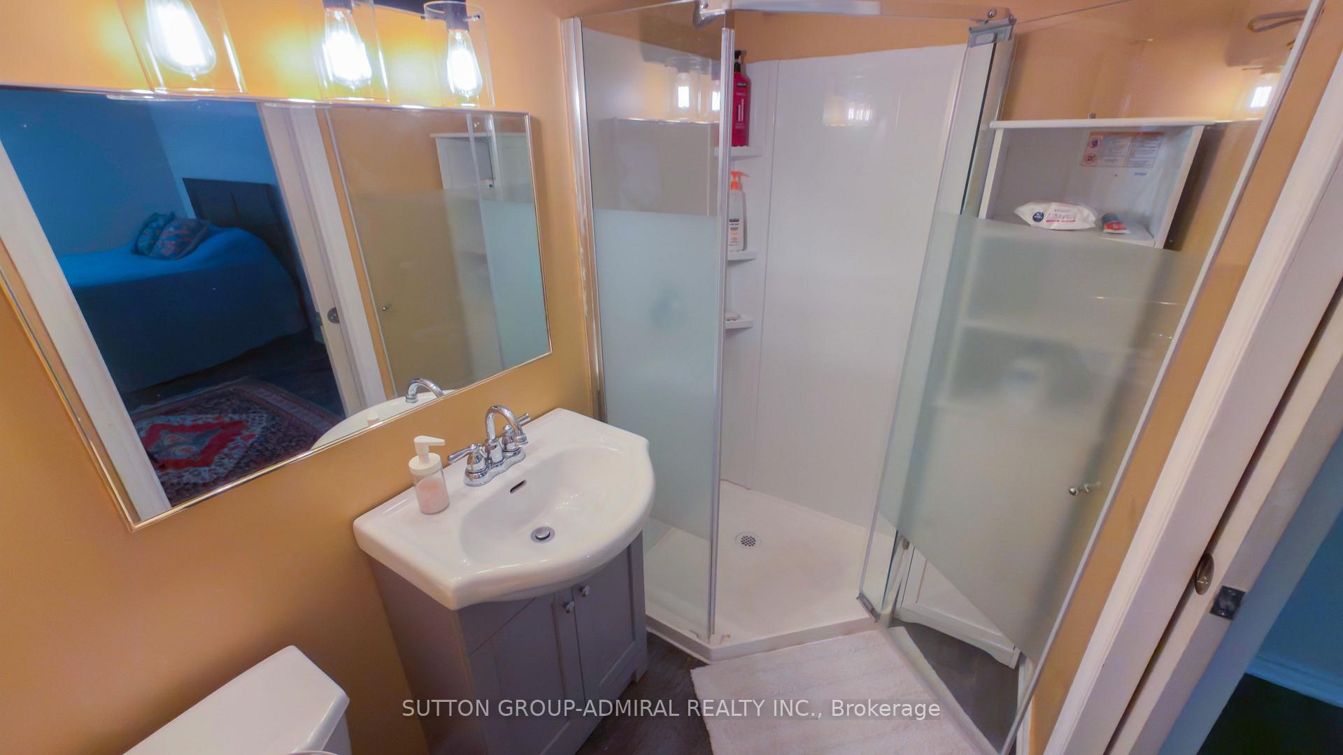 Photo 15 of Unit 40, 232 Stonehenge Drive, Hamilton, Meadowlands — HOMEH